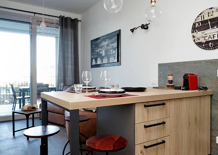 Ych-delizioso Monolocale Con Terrazzo Апартаменты