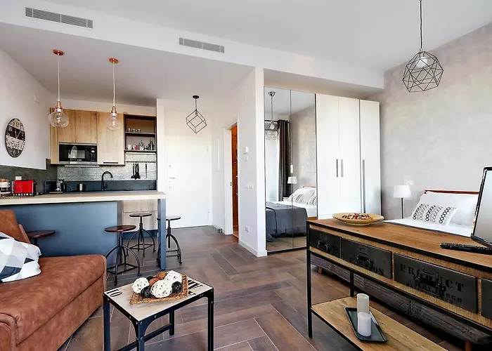 Ych-delizioso Monolocale Con Terrazzo Апартаменты *